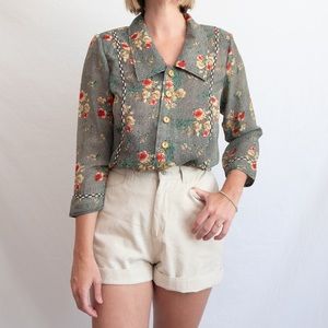• 3 for $20 • VINTAGE Floral Button Up Blouse